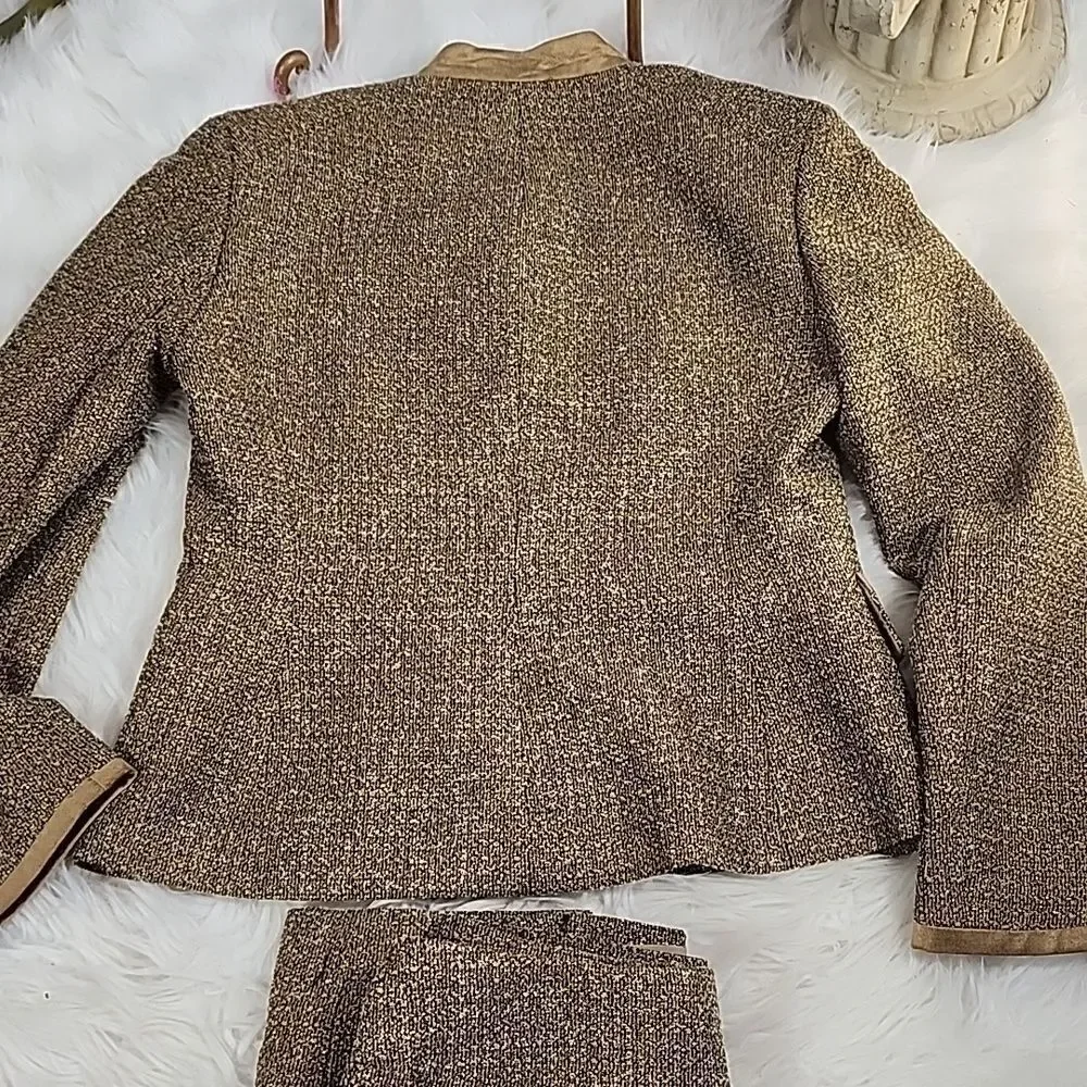 Nipon Boutique Size 4 Jacket~Blazer Coat & Skirt Size 4 Dressy